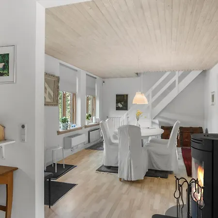 3 Bedroom Beautiful In * Borre